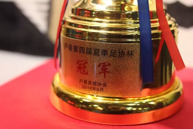 欧联-卢卡库连场破门 罗马2-1蒂拉波斯警长